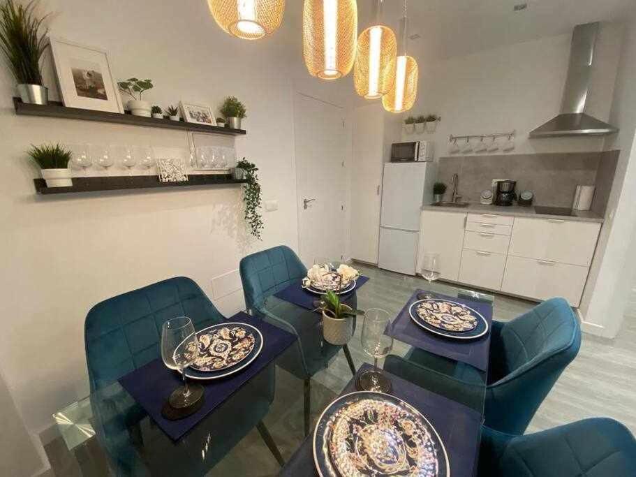 XI Apartamentos Morales & Arnal 龙达 外观 照片